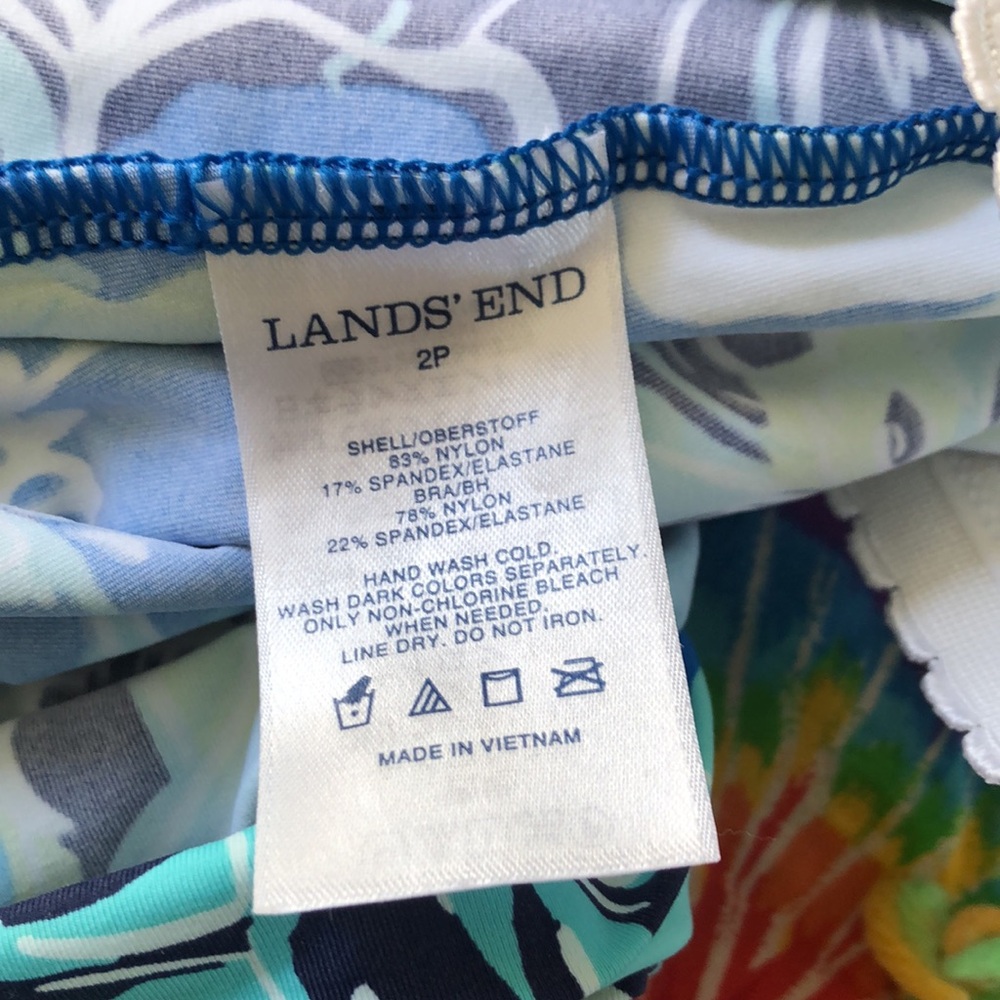 Lands End Swim Top🌊 - Picture 7 of 7
